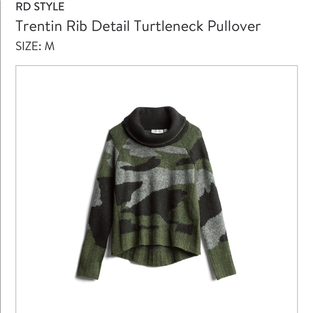 RD Style Turtle Neck Pullover